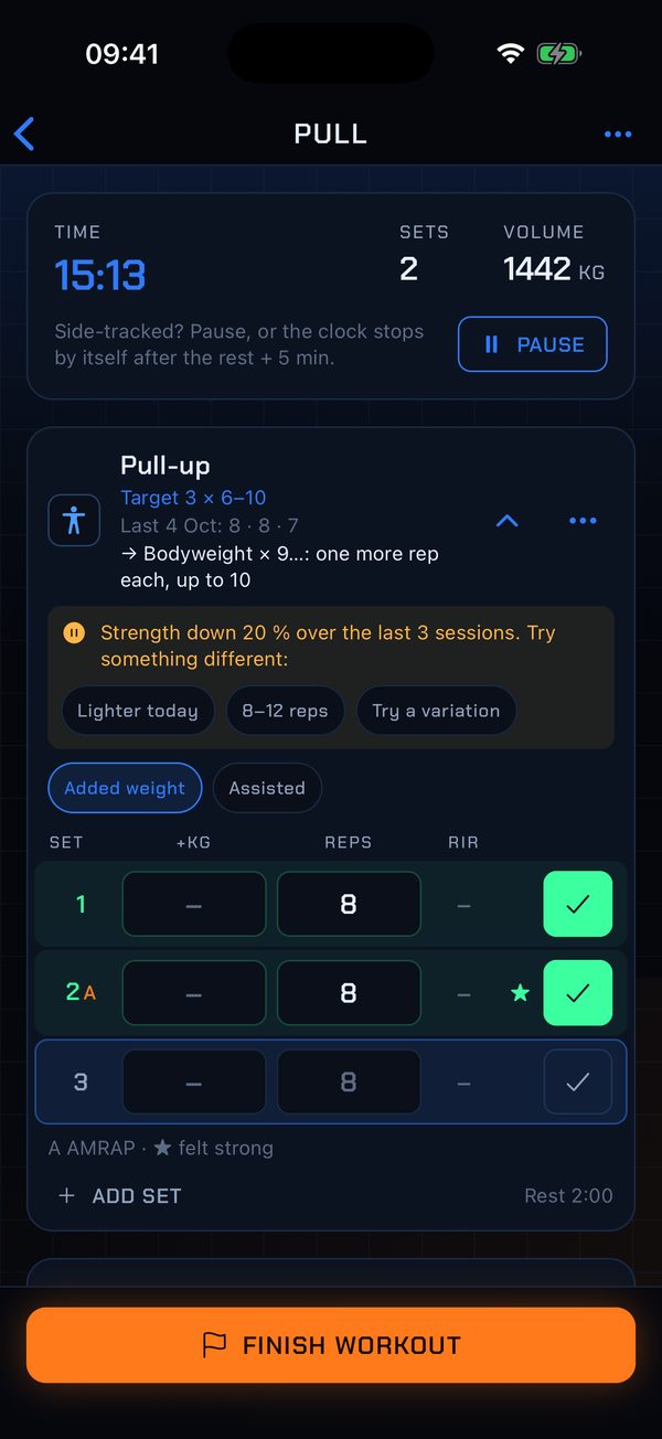 Logging pull-ups: sets with reps, last time's numbers and the rest timer